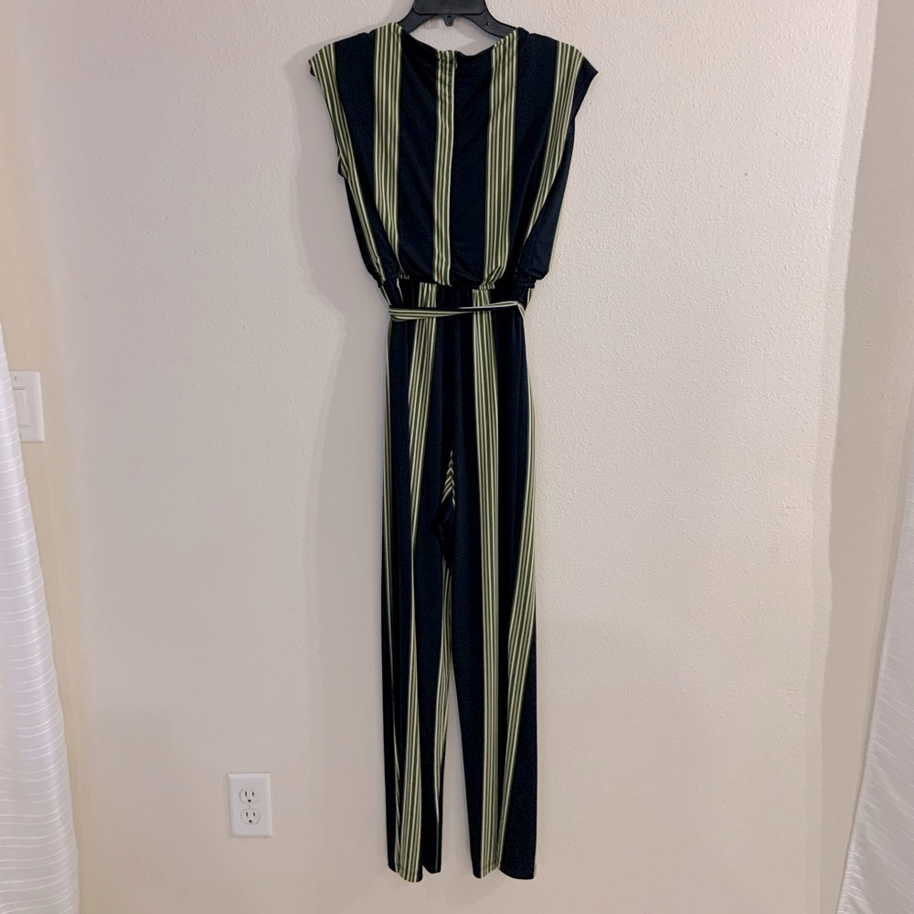 Cute Jumpsuit/Romper